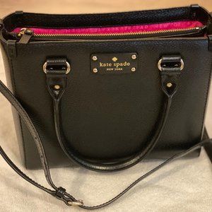 kate spade shoulder bag (black). Like new!
